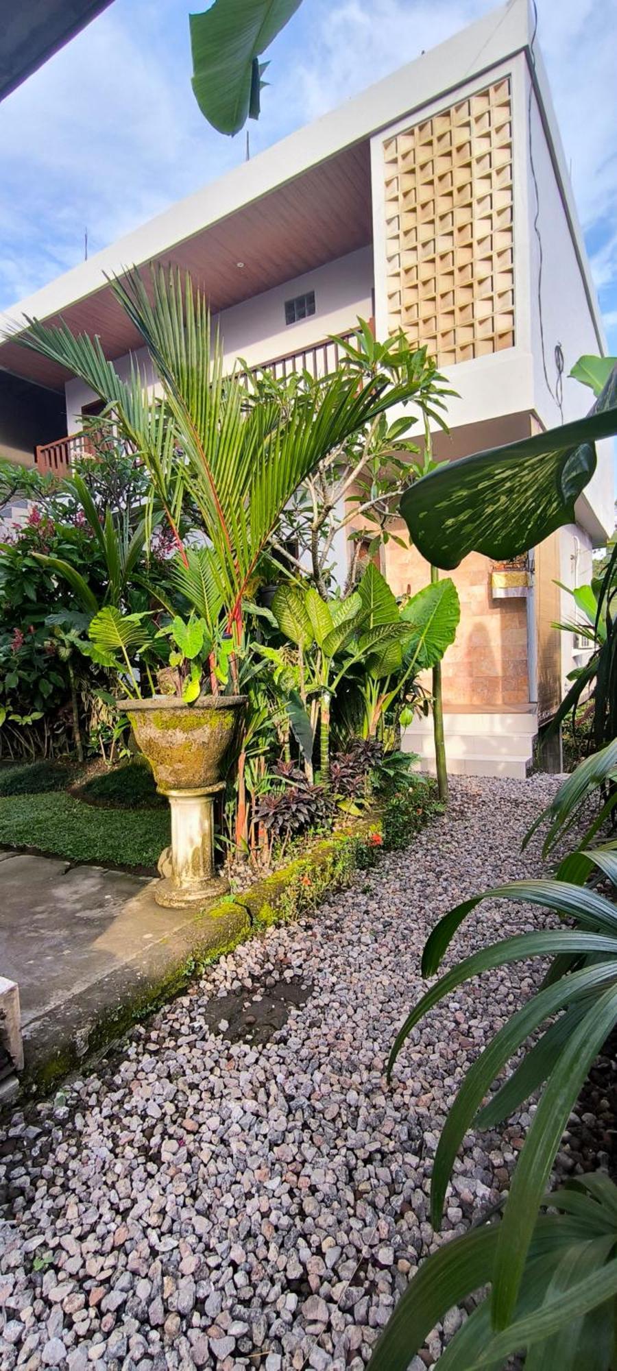 Bhuana Shanti Homestay Убуд Экстерьер фото